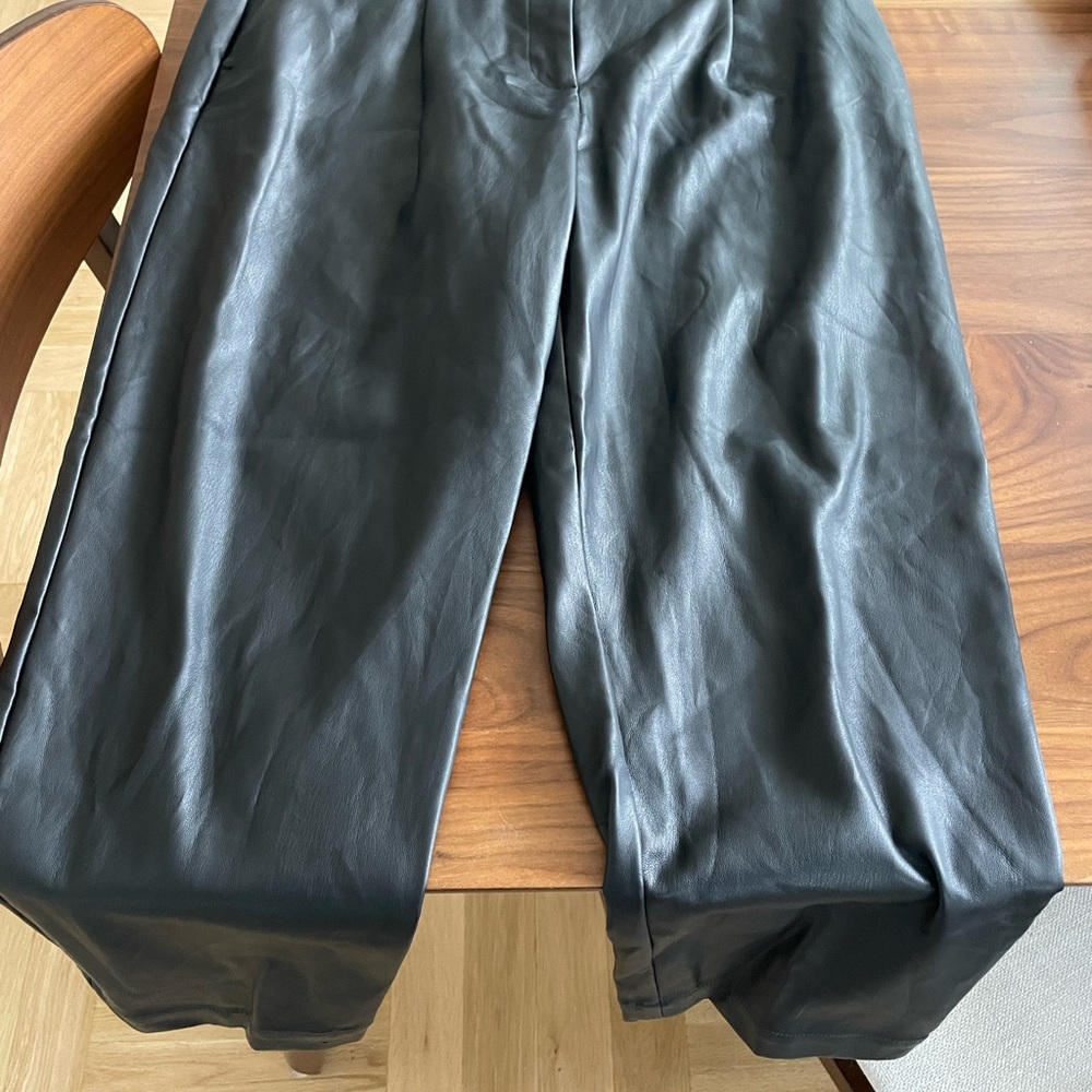 LOFT Black Straight Leg Pants